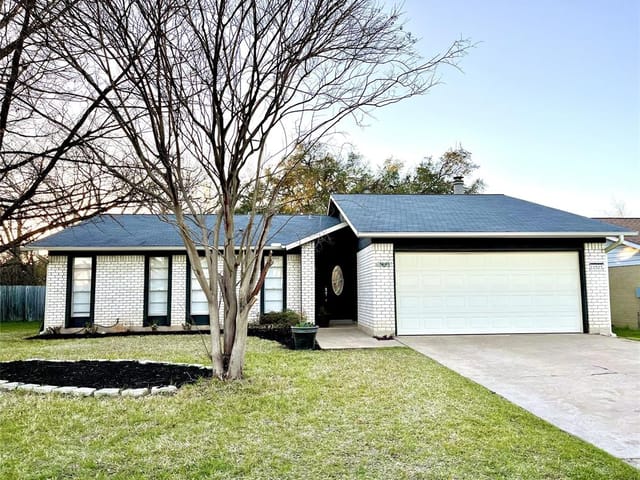 11523 Sandy Loam Trl