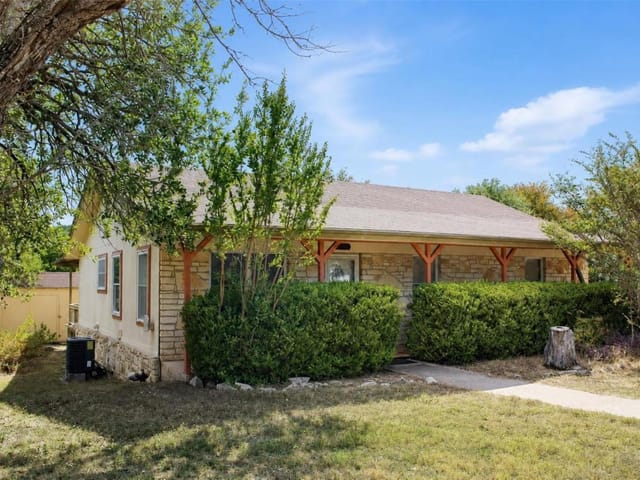 11540 Crumley Creek RD - property photo 1 - Luxury home in Jonestown, TX