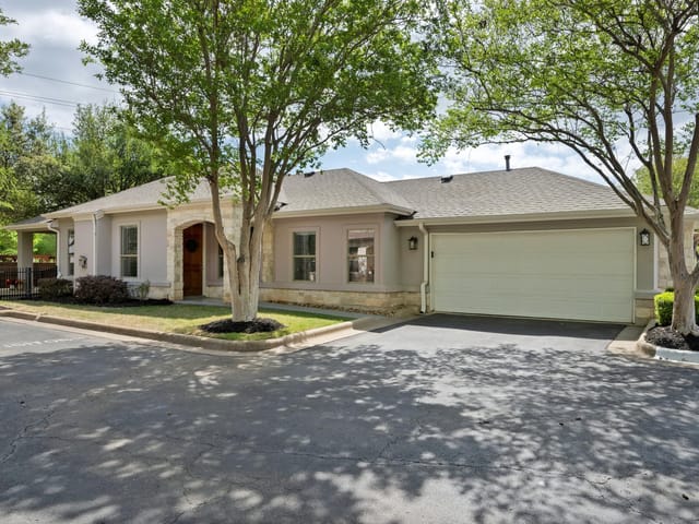 11558 Spicewood PKWY Unit #15