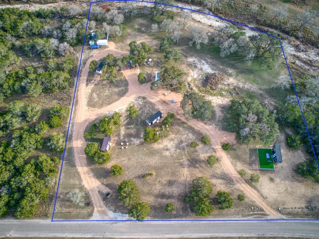 1156 Narrows Rd