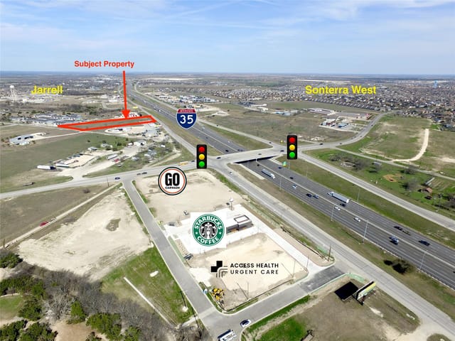 11589 I-35 Hwy