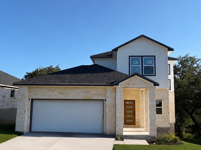 116 E Wildflower BLVD