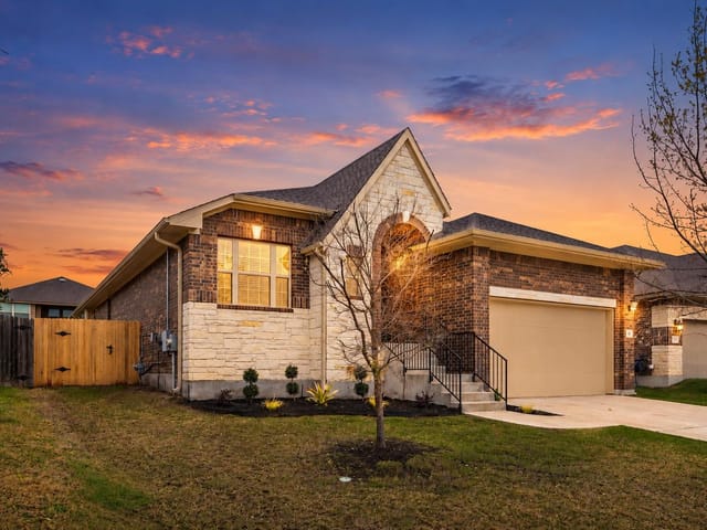 116 Kirkhill ST