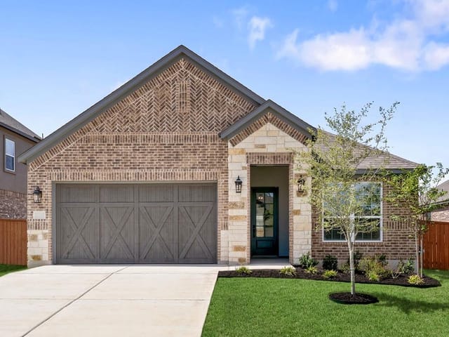 116 Nandina Path