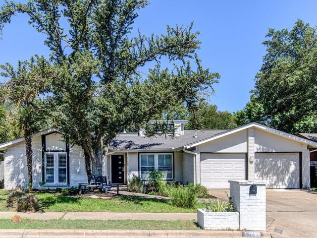 11600 D K Ranch Rd