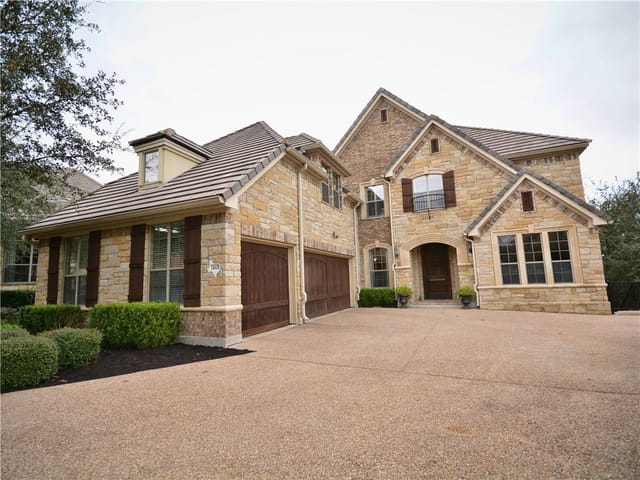 11601 Pelican Bay Cv