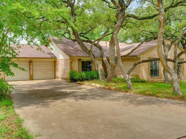 11602 Sterlinghill Dr