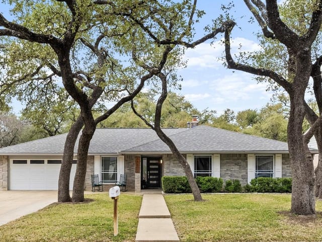 11602 Three Oaks TRL