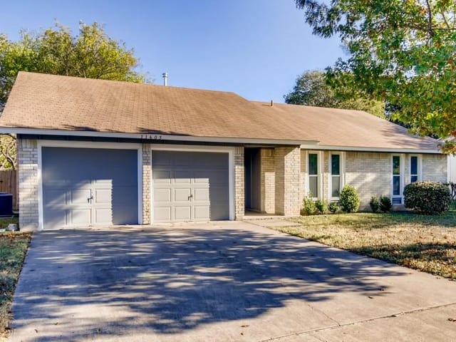 11605 Fast Horse Dr