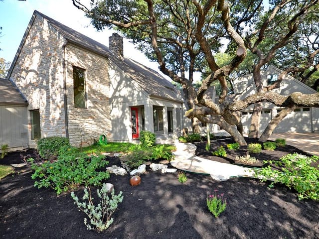 11605 Ironwood Cir