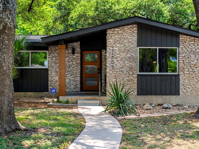 11608 Oak Trl