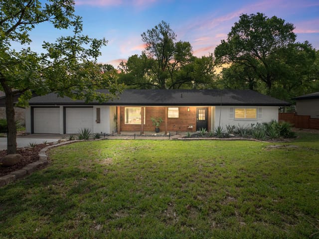 11609 Eubank Dr