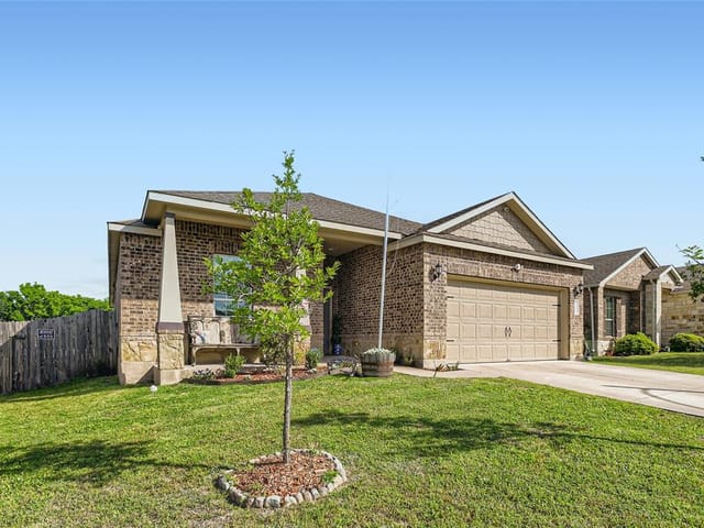 11621 Murron Dr