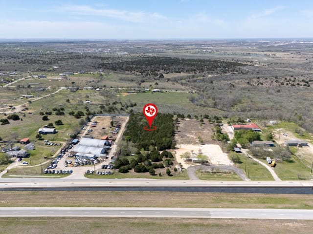 11624 US 183 S Highway
