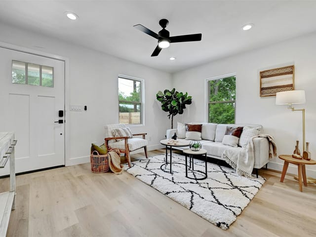 1165 Nickols Ave Unit #1