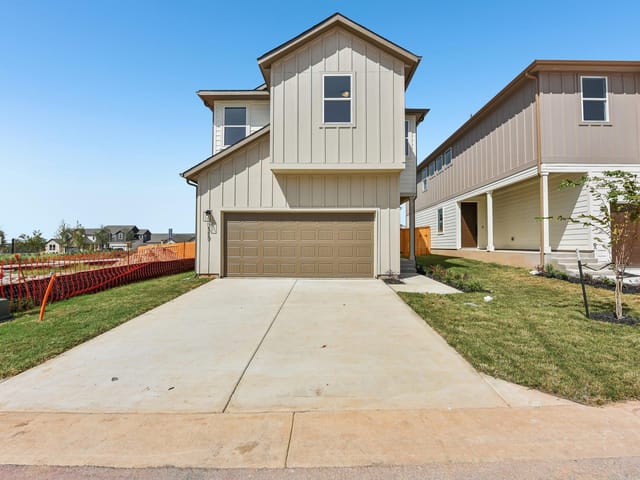 117 Maverick Ave