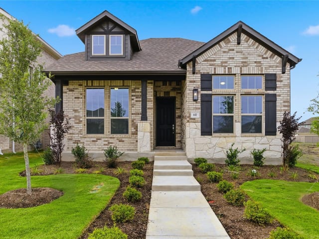 117 Royal Fern RD