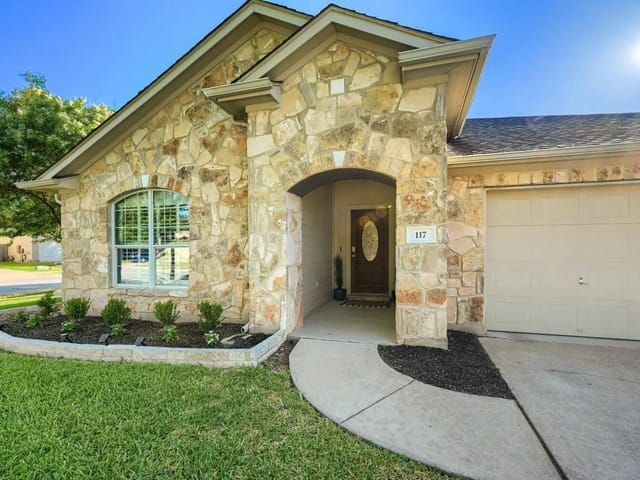 117 Walnut Creek DR