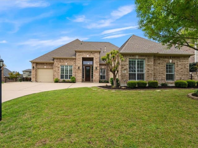 117 Whitley DR