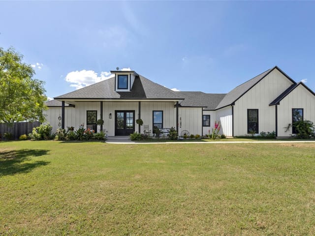 1170 Watterson Rd