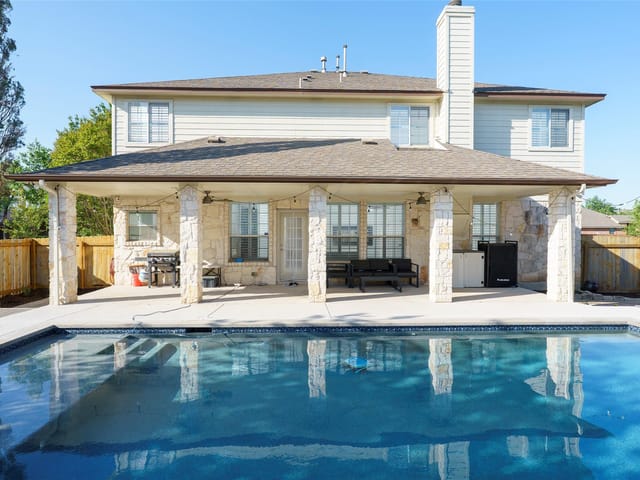 11700 Misty White Dr