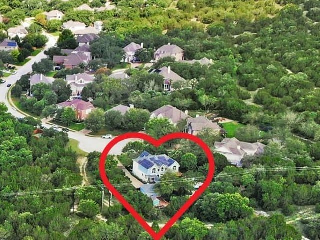 11701 Portofino Dr