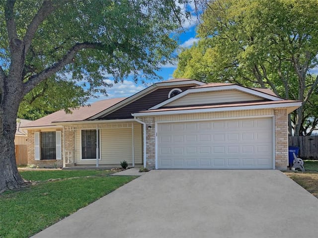 11704 Hidden Quail Dr