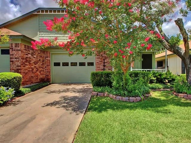 11704 Norwegian Wood Dr