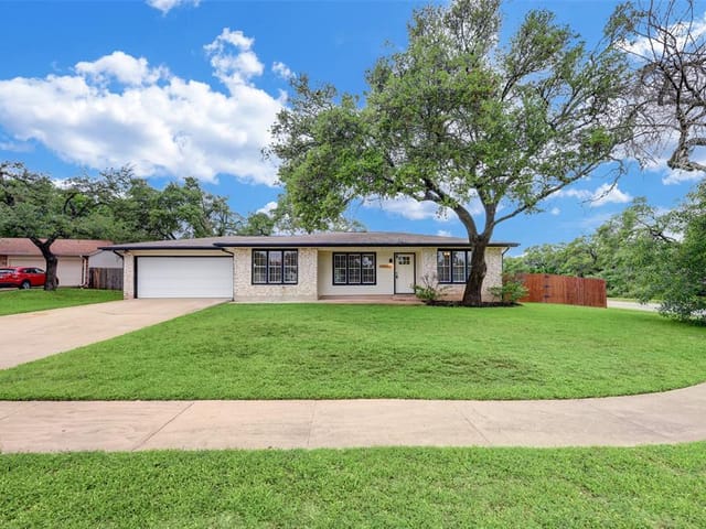 11704 Quartz Cir
