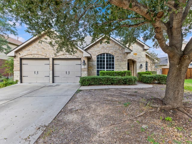 11708 Pillion PL
