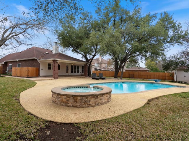 11713 Hobbiton TRL