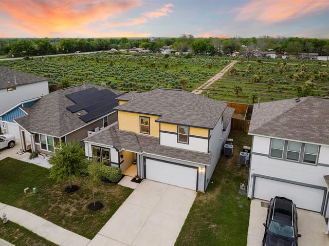 11716 Saddle Rock Dr