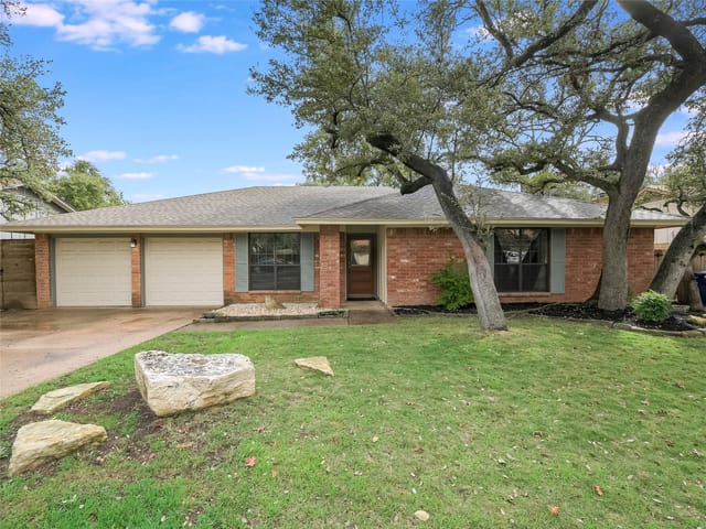 11725 Santa Cruz Dr