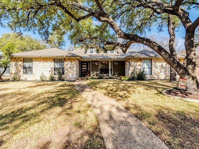 11752 D K Ranch RD