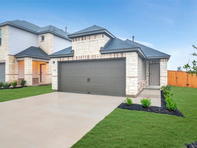 118 Big Banyan Dr
