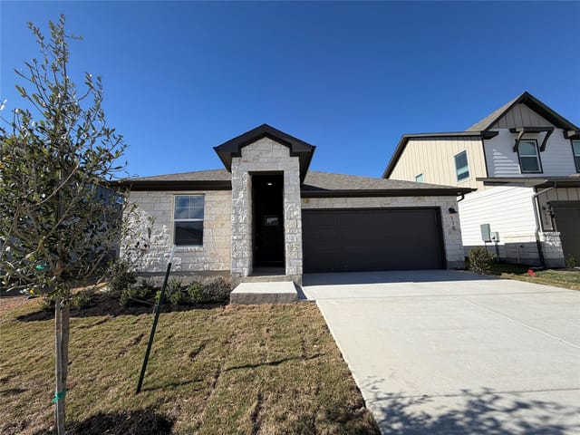 118 Holmby Dr