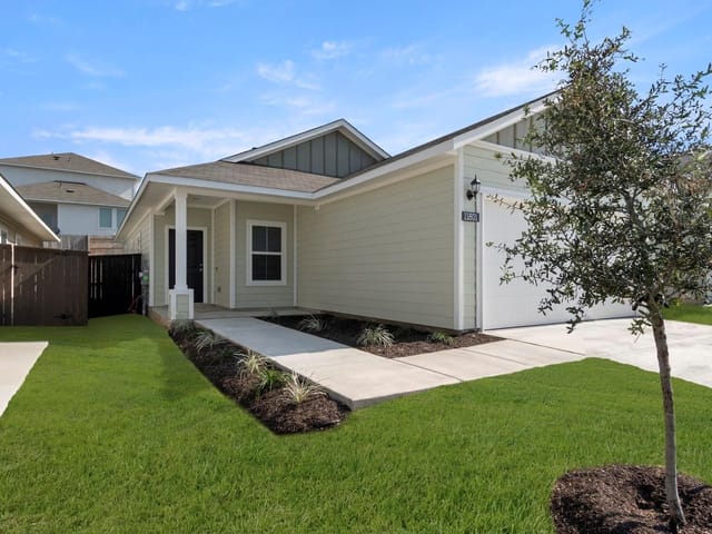 11801 Murano Dr