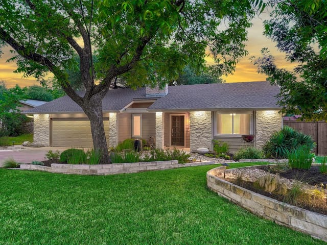 11801 Oak Knoll Dr