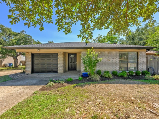 11805 Bell Ave Unit #A