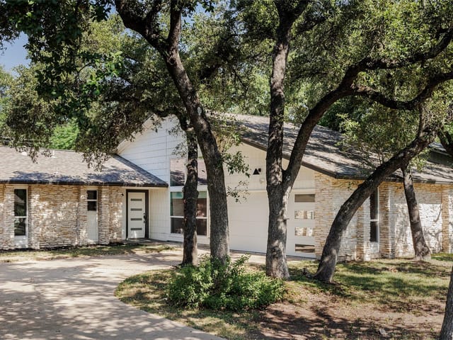 11808 Broad Oaks Dr