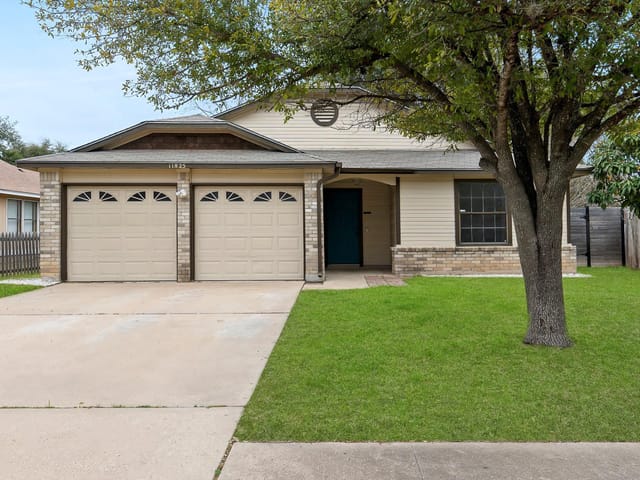 11825 Shropshire Blvd
