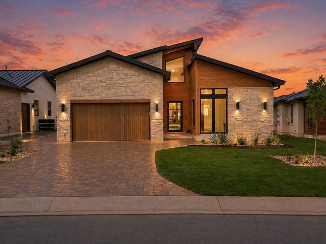 119 Azalea Loop