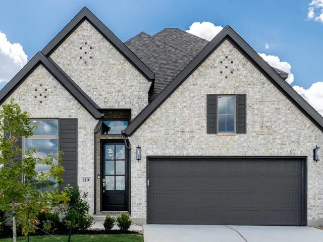 119 Green Brush DR
