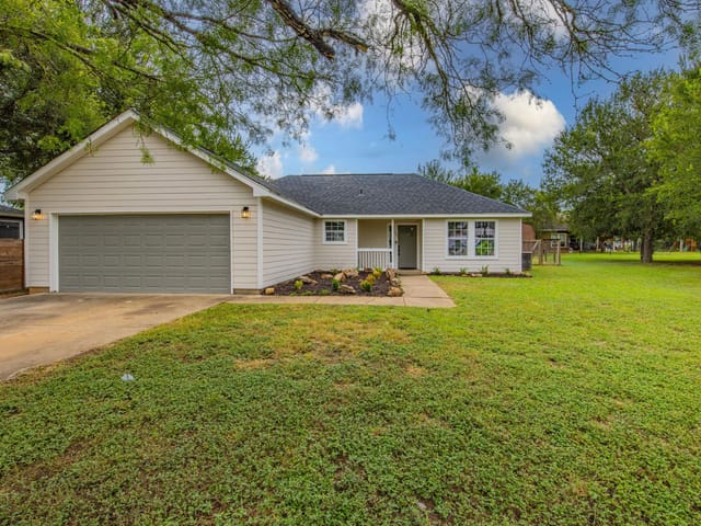 119 W Kikipua LN