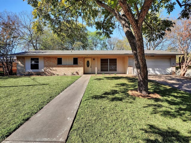 11900 Dove Haven Dr