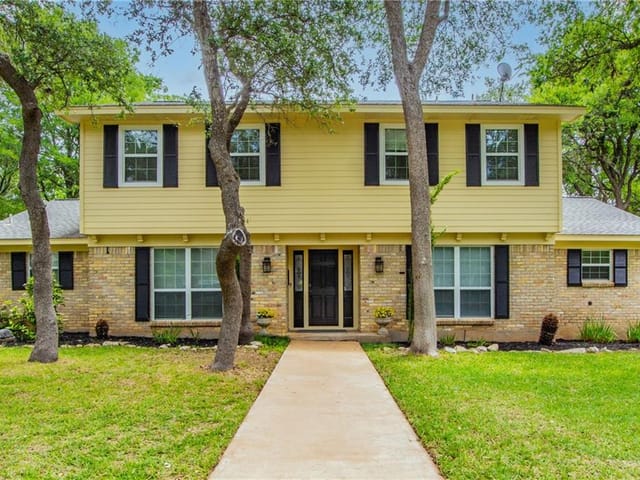 11901 Cedar Crest Cv