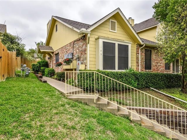 11901 Swearingen Dr Unit #103
