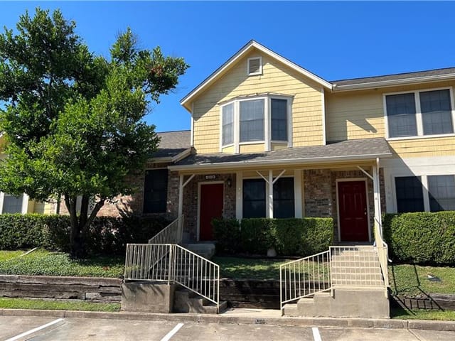 11901 Swearingen Dr Unit #105