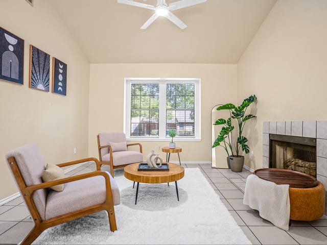 11901 Swearingen DR Unit #113