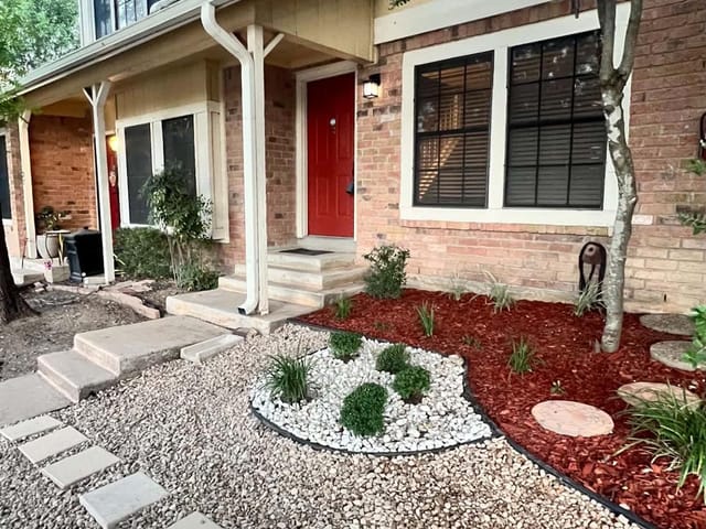11901 Swearingen DR Unit #32
